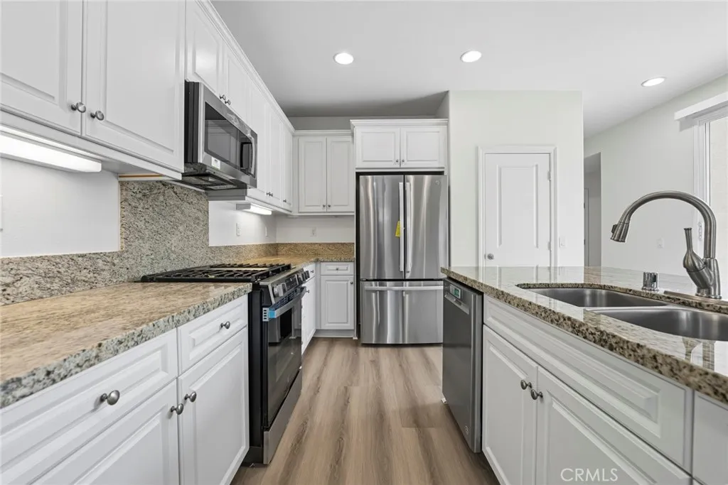 951 N Cornejo Way, Azusa, California 91702 home-pic-7